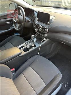 نیسان سێنترا